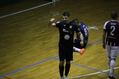 IMG_7999 IMG_7999